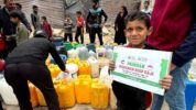 DMI Bagikan Makanan dan Air Bersih Kepada Pengungsi Palestina di Gaza