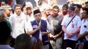 Jusuf Kalla Saat Meninjau Masjid Darussalam Gampong Paloh Raya, Kecamatan Muara Batu, Kabupaten Aceh Utara, Provinsi Aceh